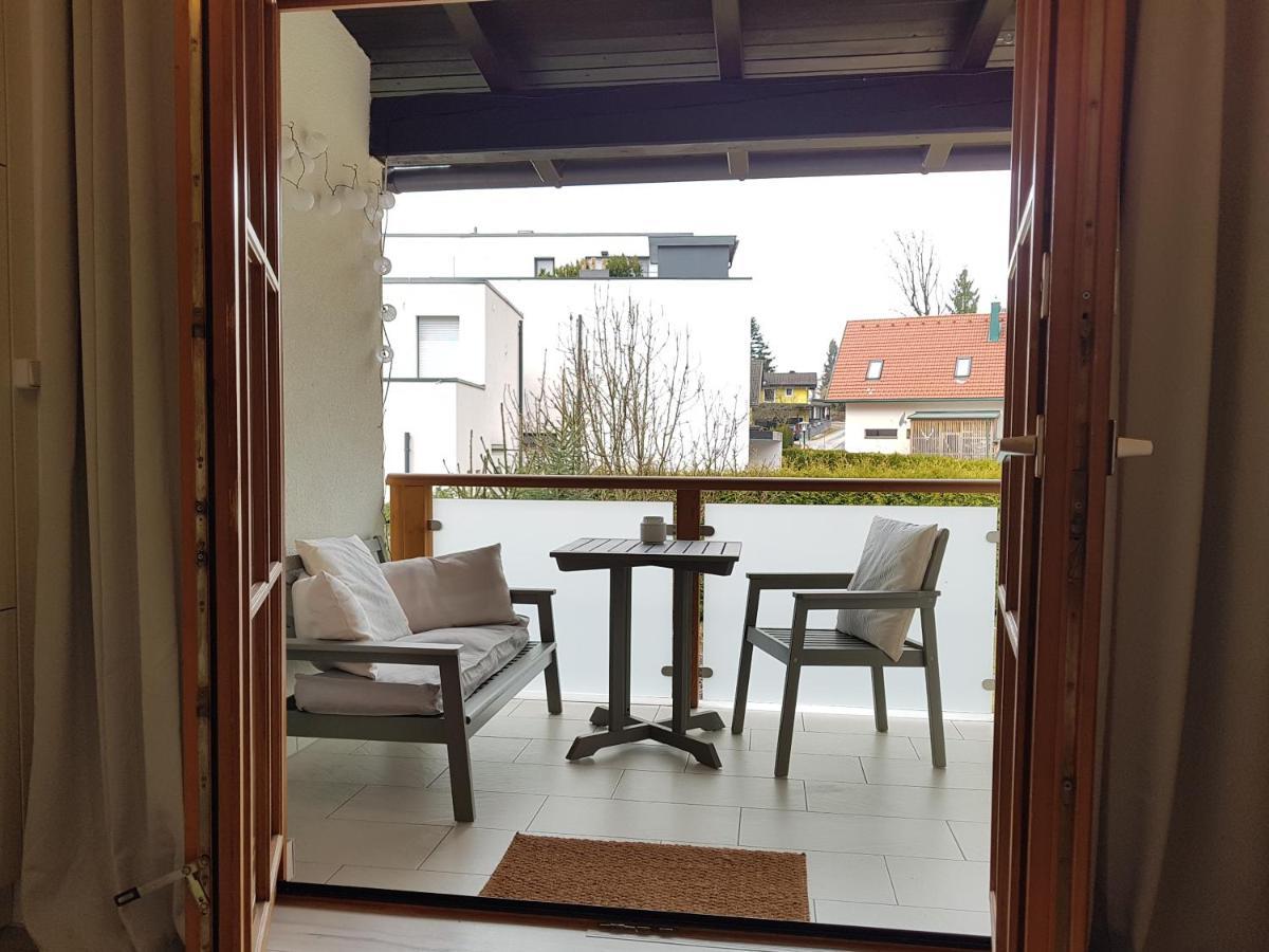 Wohnung Mit Balkon In Velden - Appartment Berge Bytilly Velden am Wörthersee Eksteriør bilde