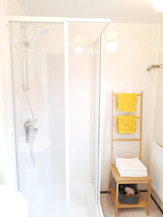 Wohnung Mit Balkon In Velden - Appartment Berge Bytilly Velden am Wörthersee Eksteriør bilde