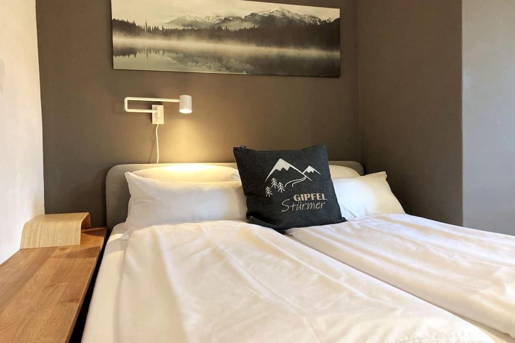 Wohnung Mit Balkon In Velden - Appartment Berge Bytilly Velden am Wörthersee Eksteriør bilde